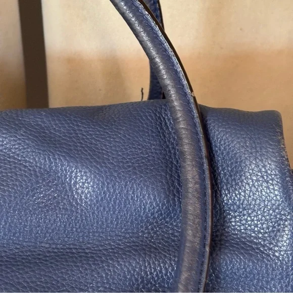 Kate Spade New York Brighton Park Leslie Pebble Travel Leslie bag - Picture 5 of 10